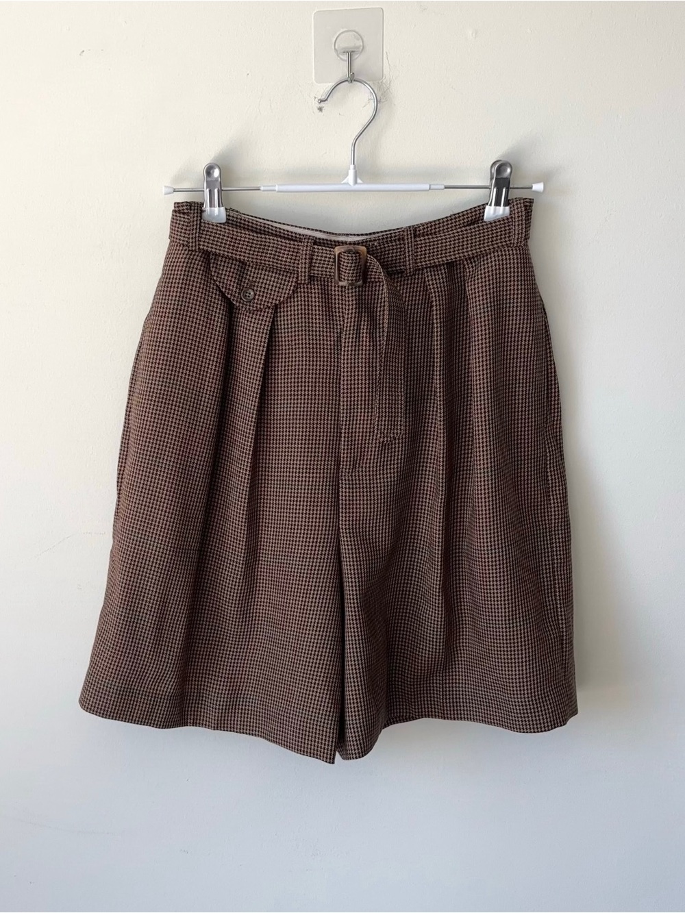 Vintage Ralph Lauren Blue Label 100% Wool Houndstooth Shorts Sz 10 Pleated MiUSA - Picture 4 of 16